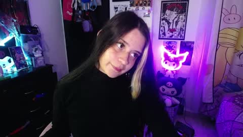 Snapshot of stephani_rousso chatting on 10-16-25, 01:06 joha cosmo online show from 10-16-25, 01:06