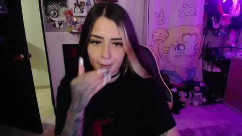 Snapshot of stephani_rousso chatting on 08-04-26, 12:25 joha cosmo online show from 08-04-26, 12:25