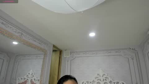         online show from 02-12-25, 02:24