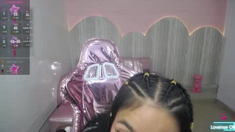 Stephania online show from 12-31-24, 03:12