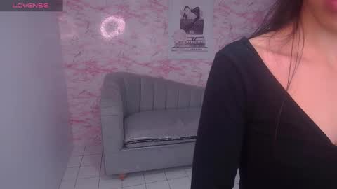 Stephania online show from 01-09-25, 09:27