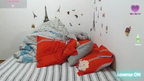 Stephanie   online show from 02-06-26, 11:35