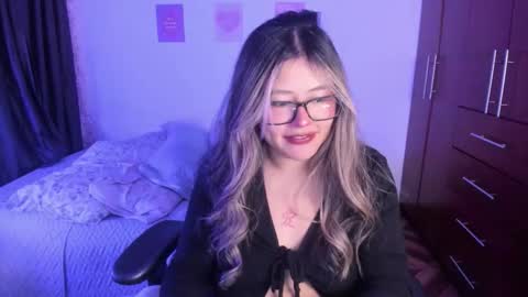 Stephanie  online show from 11-02-25, 11:40