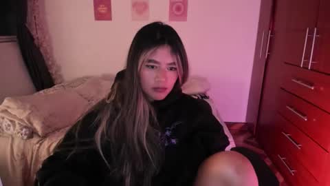 Stephanie  online show from 11-09-25, 03:38