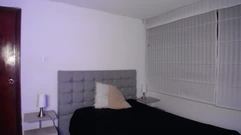 stephany_rodriguez_ online show from 10-18-25, 02:18