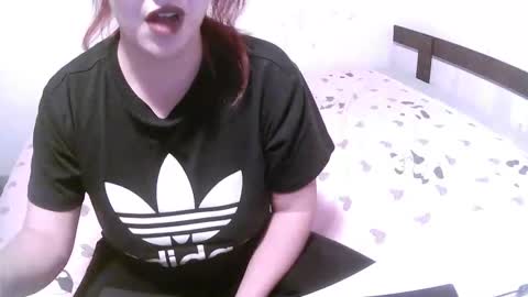 Snapshot of stephany_s chatting on 10-10-25, 08:30 Stephany online show from 10-10-25, 08:30