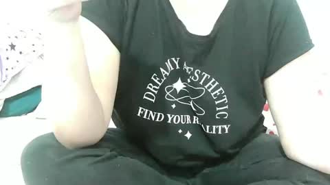 Snapshot of stephany_s chatting on 01-06-26, 01:26 Stephany online show from 01-06-26, 01:26