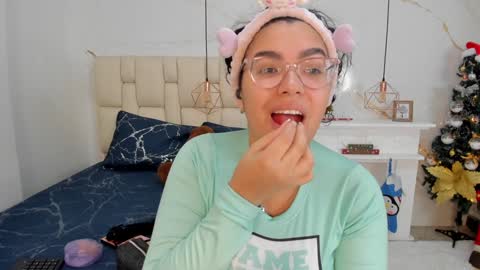 Stefanny online show from 01-04-25, 10:45