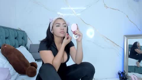 Stefanny online show from 09-26-25, 11:09