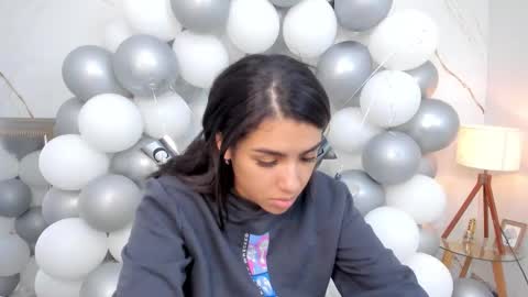 Stefanny online show from 10-10-25, 11:48