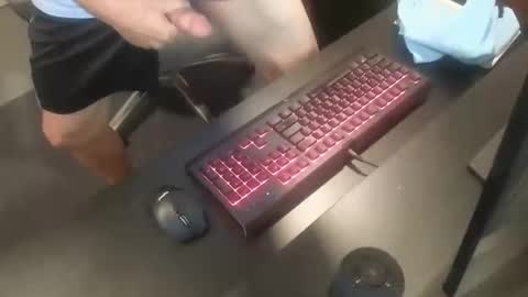 Snapshot of stephenhal9 chatting on 09-19-25, 03:34 stephenhal9 online show from 09-19-25, 03:34