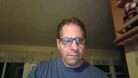 Snapshot of stephenhal9 chatting on 11-19-25, 05:18 stephenhal9 online show from 11-19-25, 05:18