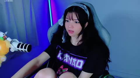 stephy online show from 11-23-25, 01:16