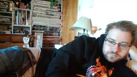 Ian23602 online show from 11-17-25, 06:35