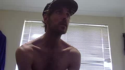 Snapshot of steveaussie chatting on 01-09-25, 01:29 Australian420 online show from 01-09-25, 01:29