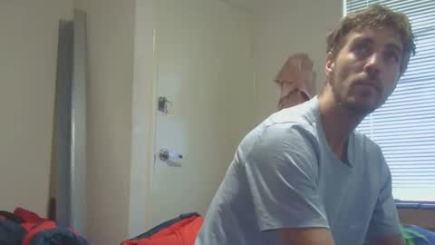 Snapshot of steveaussie chatting on 03-08-25, 09:06 Australian420 online show from 03-08-25, 09:06