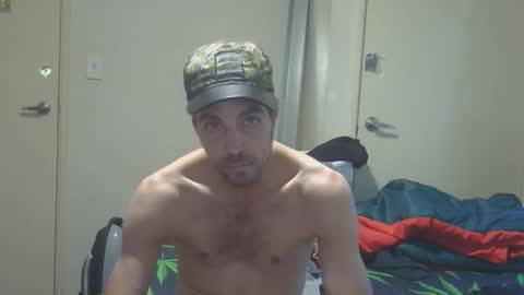 Snapshot of steveaussie chatting on 03-10-25, 10:15 Australian420 online show from 03-10-25, 10:15