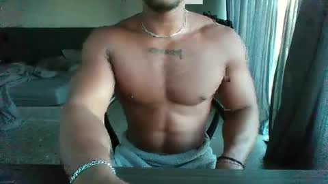 stevenbr359 online show from 11-10-25, 11:04