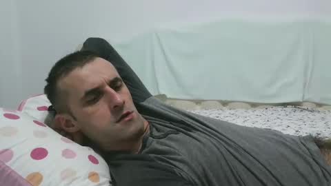 Snapshot of stevenpit chatting on 12-12-24, 08:10 stevenpit online show from 12-12-24, 08:10