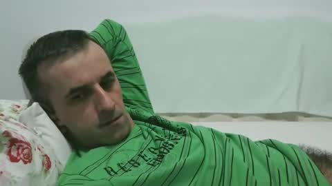 Snapshot of stevenpit chatting on 12-20-24, 07:17 stevenpit online show from 12-20-24, 07:17