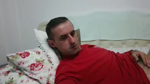 Snapshot of stevenpit chatting on 02-08-25, 02:05 stevenpit online show from 02-08-25, 02:05