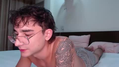 Alex   online show from 12-07-24, 04:36