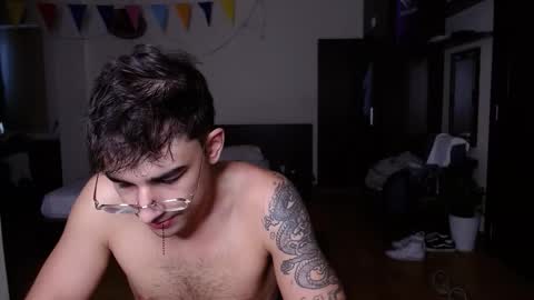 Alex   online show from 09-25-25, 10:08