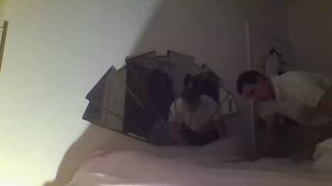 stevieg696969 online show from 11-08-25, 12:33