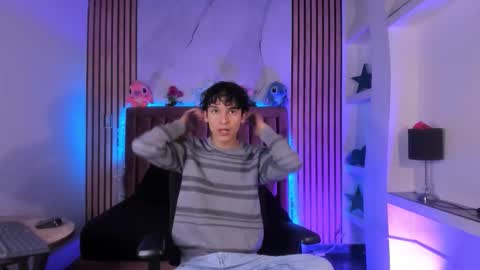 Snapshot of sthepanodimonaco chatting on 01-13-26, 07:19 Sthepano online show from 01-13-26, 07:19