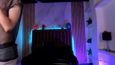 Snapshot of sthepanodimonaco chatting on 01-16-26, 10:36 Sthepano online show from 01-16-26, 10:36