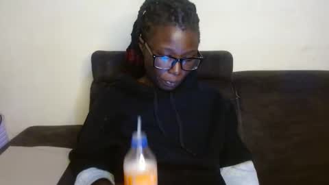 sticklavah online show from 12-21-25, 06:09