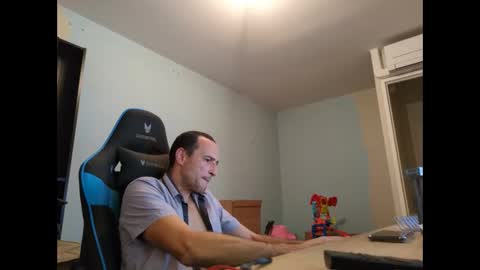 stickolive1 online show from 09-11-25, 10:21