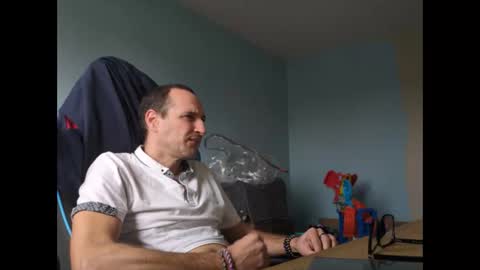 stickolive1 online show from 10-16-25, 02:18