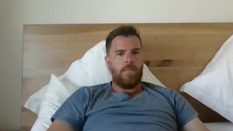 Josh online show from 10-20-25, 04:02