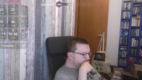 Snapshot of still_alive1985 chatting on 10-07-25, 06:10 Oliver online show from 10-07-25, 06:10