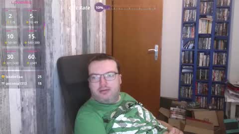 Snapshot of still_alive1985 chatting on 10-22-25, 07:19 Oliver online show from 10-22-25, 07:19