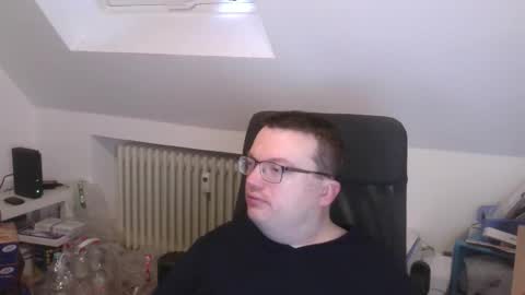 Oliver online show from 02-25-26, 06:34