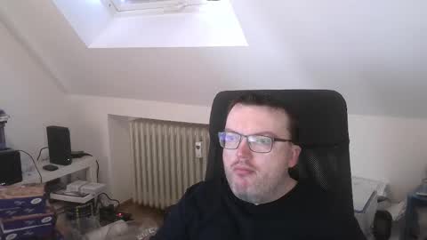 Oliver online show from 04-06-26, 06:03