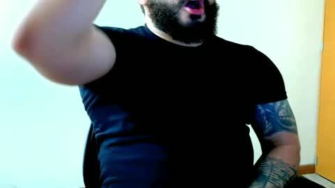 stiven253958 online show from 04-11-26, 05:39