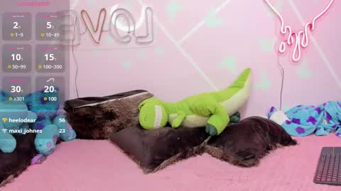 Bryan  Stiven online show from 02-14-25, 02:18