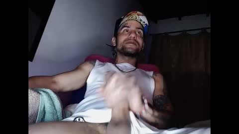 Snapshot of stivenunivers996 chatting on 02-04-25, 05:10 stiven online show from 02-04-25, 05:10