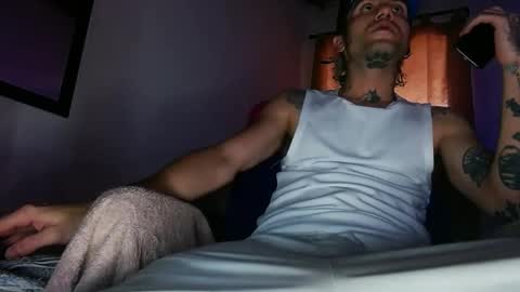 Snapshot of stivenunivers996 chatting on 02-15-25, 09:15 stiven online show from 02-15-25, 09:15