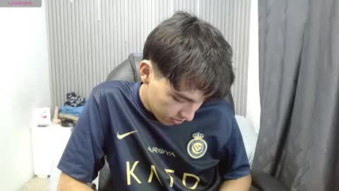 Stiwen online show from 03-07-26, 05:54