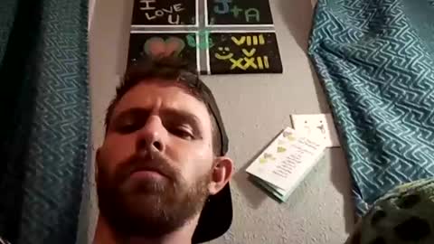 Snapshot of stokely571996 chatting on 12-04-24, 08:01 Oval2022 online show from 12-04-24, 08:01