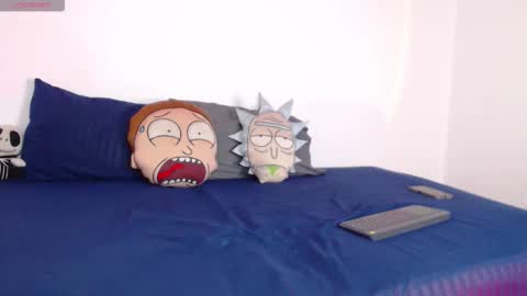 Stone Lee  online show from 11-16-25, 10:54