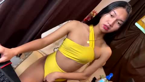 Snapshot of stonehard_sophia chatting on 07-11-26, 03:09 Cute Sophia online show from 07-11-26, 03:09