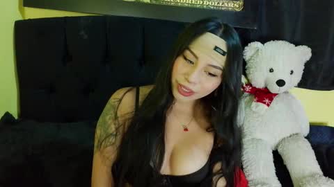 Snapshot of storm_doll chatting on 09-26-25, 11:25 storm doll online show from 09-26-25, 11:25