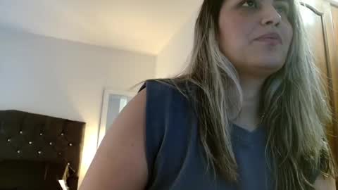 Snapshot of storm_hanks chatting on 12-03-25, 02:52 storm_hanks online show from 12-03-25, 02:52