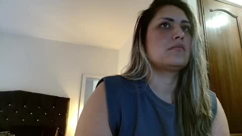 Snapshot of storm_hanks chatting on 12-05-25, 03:59 storm_hanks online show from 12-05-25, 03:59