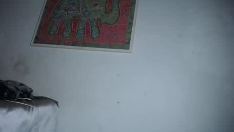 stormiing_18 online show from 12-22-25, 01:57